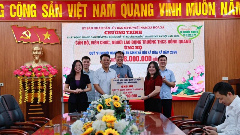 Trường THCS Hồng Quang hưởng ứng ủng hộ quỹ vì người nghèo và an sinh xã hội xã Hòa Xá năm 2026